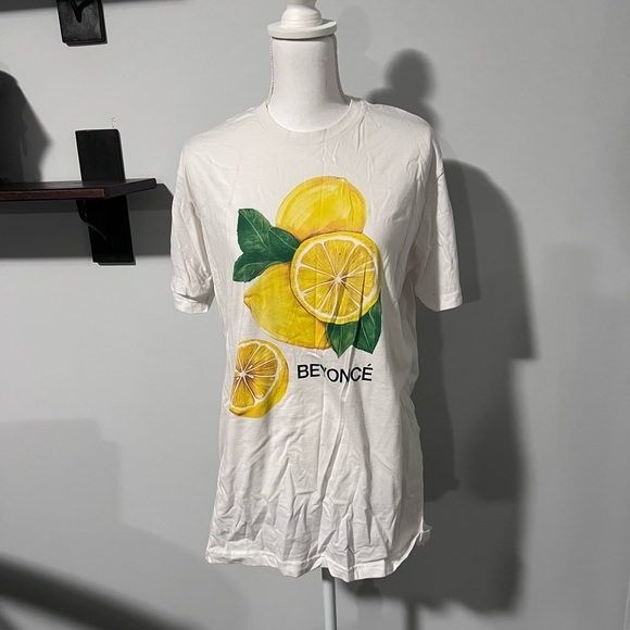 Beyonce Tops - Beyonce Lemonade Concert Merchandise Shirt
